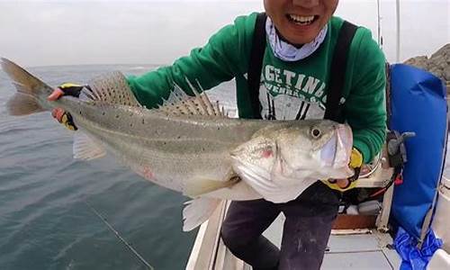 海釣魚(yú)餌配方視頻(三種海釣的萬(wàn)能釣餌)